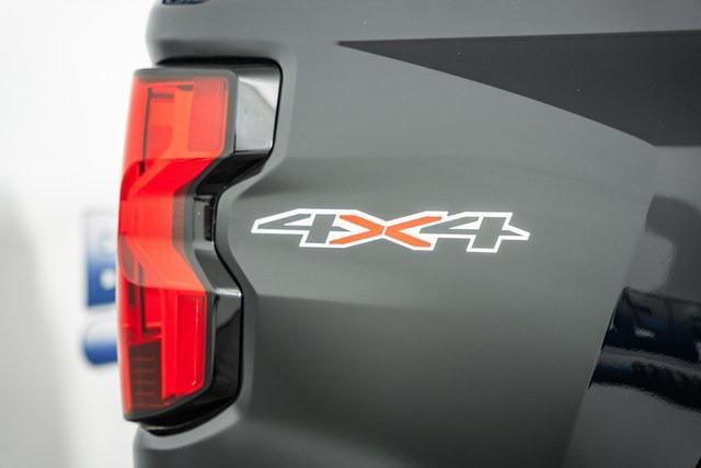 new 2025 Chevrolet Colorado car, priced at $34,995