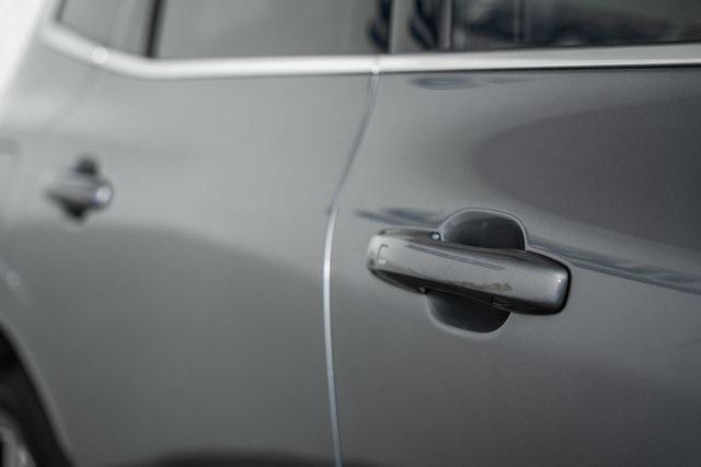used 2020 Volvo XC60 car, priced at $23,380