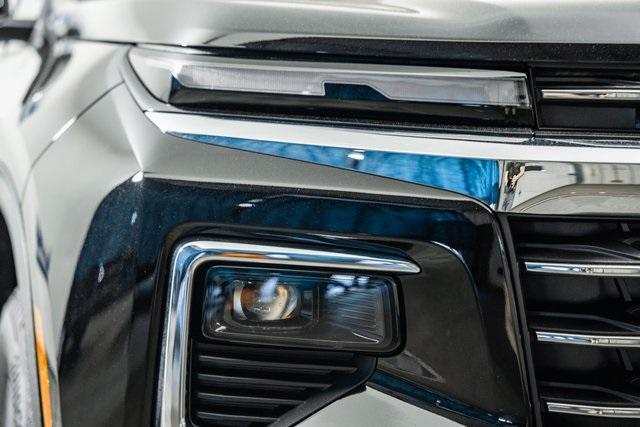 new 2025 Chevrolet Traverse car, priced at $45,555