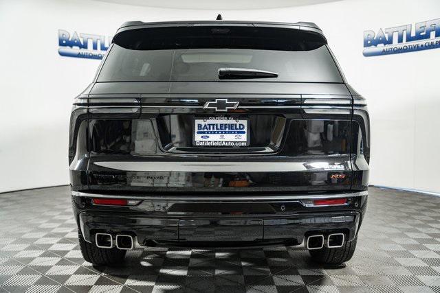 used 2024 Chevrolet Traverse car, priced at $56,200