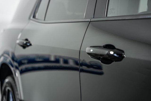 used 2024 Chevrolet Traverse car, priced at $56,200