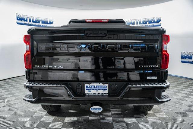 new 2025 Chevrolet Silverado 1500 car, priced at $41,805