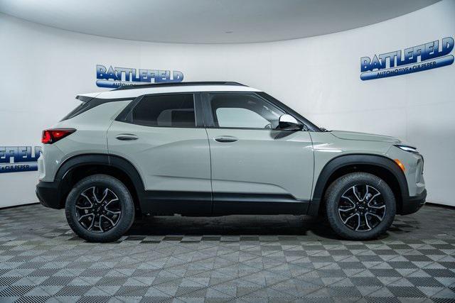 new 2025 Chevrolet TrailBlazer car, priced at $31,995