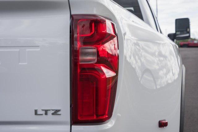 new 2026 Chevrolet Silverado 3500 car, priced at $82,460