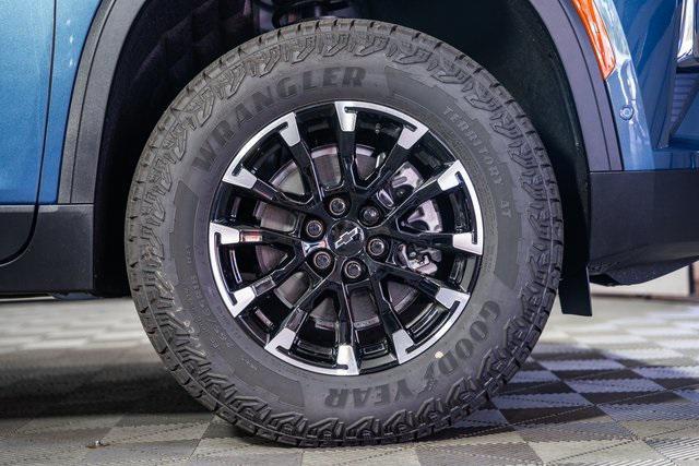 new 2026 Chevrolet Traverse car, priced at $56,145