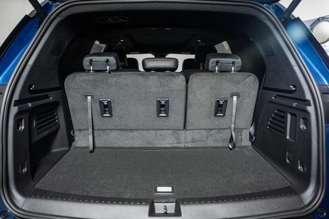 new 2026 Chevrolet Traverse car, priced at $56,145