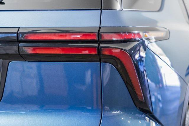 new 2026 Chevrolet Traverse car, priced at $48,688