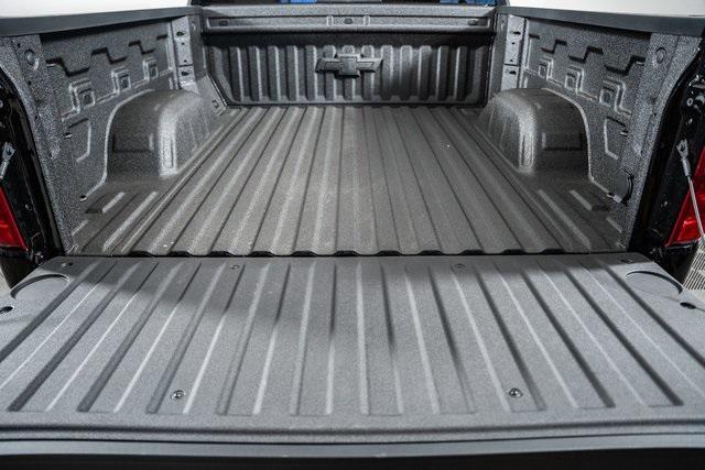 new 2025 Chevrolet Silverado 1500 car, priced at $53,640
