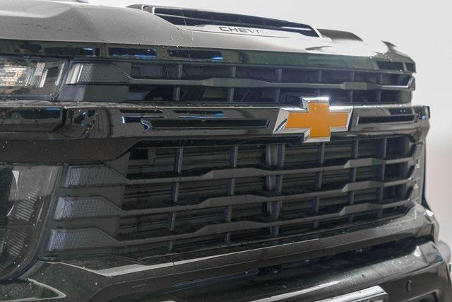 new 2025 Chevrolet Silverado 2500 car, priced at $60,000