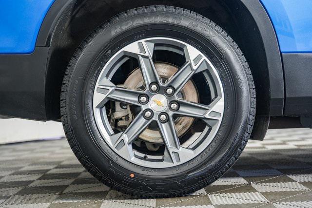 used 2025 Chevrolet Blazer car, priced at $27,999