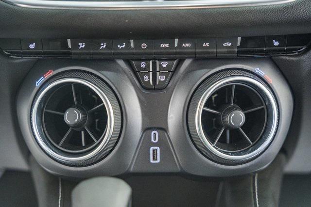 used 2025 Chevrolet Blazer car, priced at $27,999