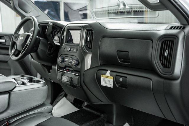 new 2025 Chevrolet Silverado 1500 car, priced at $33,245