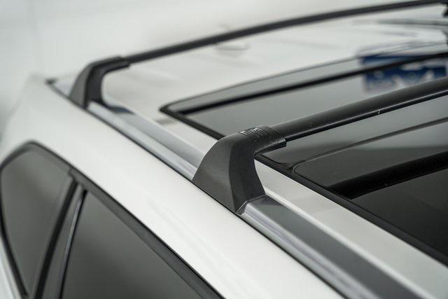 used 2021 Toyota Highlander car, priced at $32,992