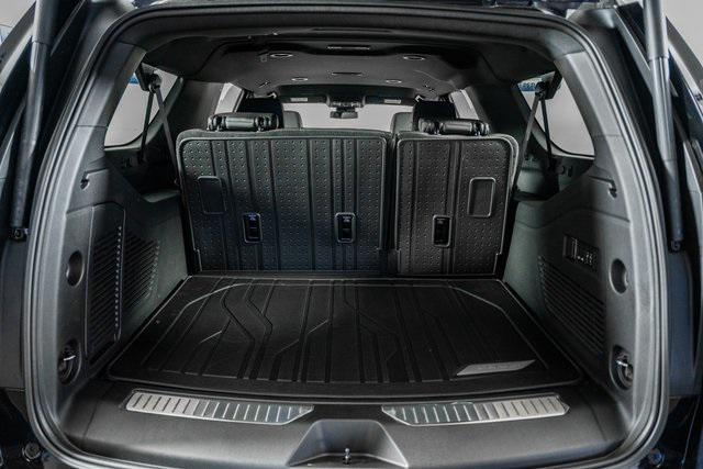 new 2025 Chevrolet Suburban car, priced at $77,995