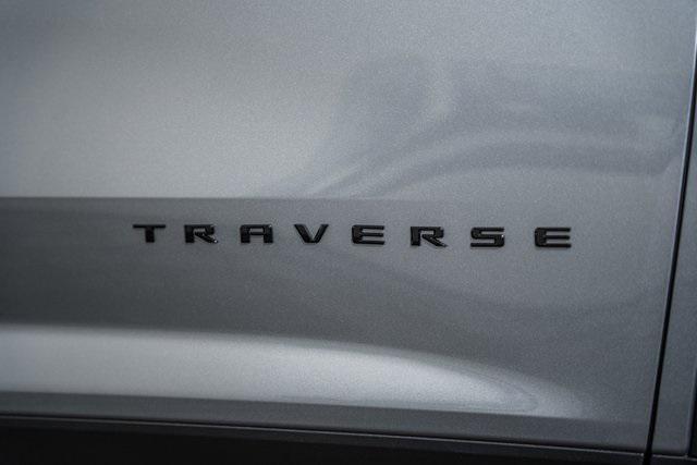 new 2025 Chevrolet Traverse car, priced at $53,405