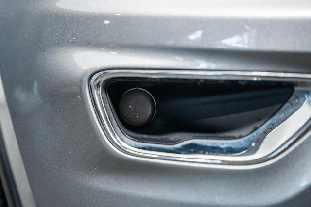 used 2019 Jeep Grand Cherokee car, priced at $18,770