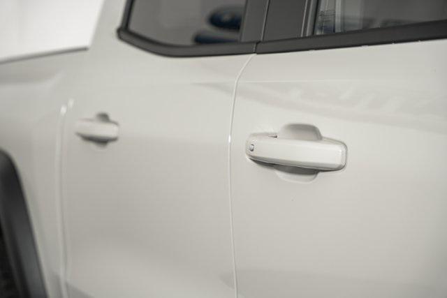 new 2026 Chevrolet Colorado car, priced at $51,385