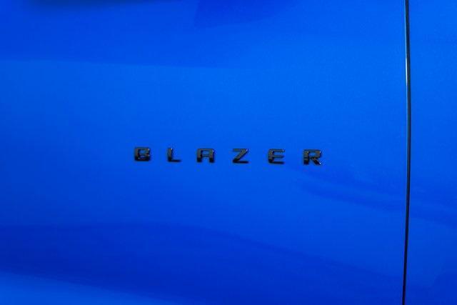 new 2025 Chevrolet Blazer car, priced at $35,995