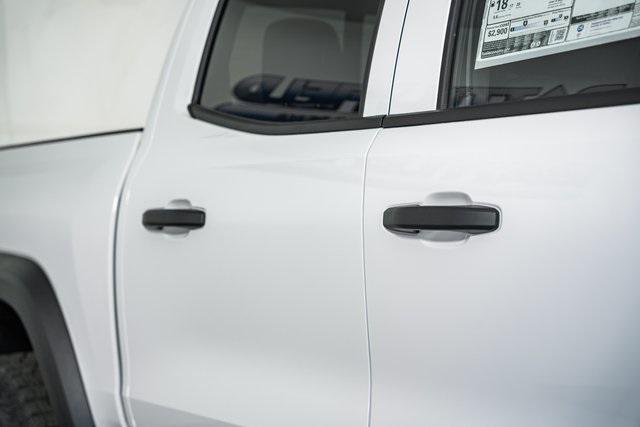 new 2025 Chevrolet Colorado car, priced at $47,235