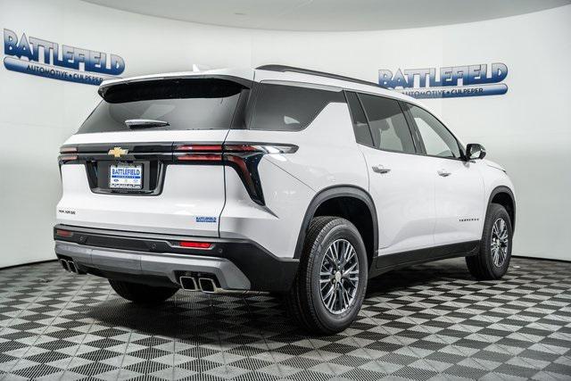 new 2025 Chevrolet Traverse car, priced at $40,999