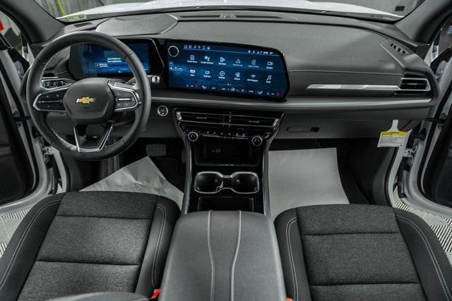 new 2025 Chevrolet Traverse car, priced at $40,999