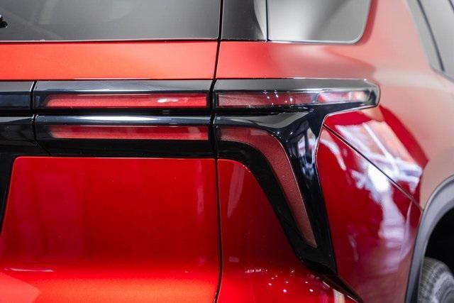 new 2026 Chevrolet Traverse car, priced at $44,710