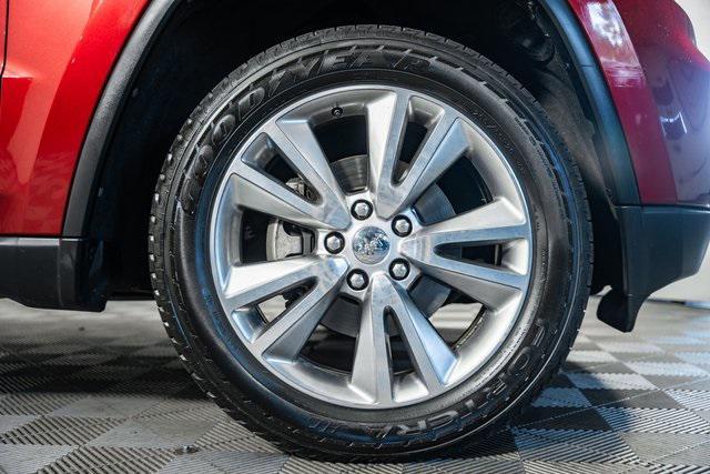 used 2012 Jeep Grand Cherokee car, priced at $6,400