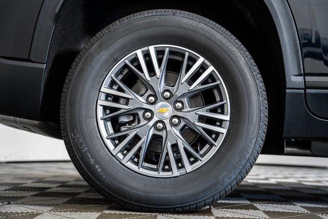 new 2025 Chevrolet Traverse car, priced at $41,995
