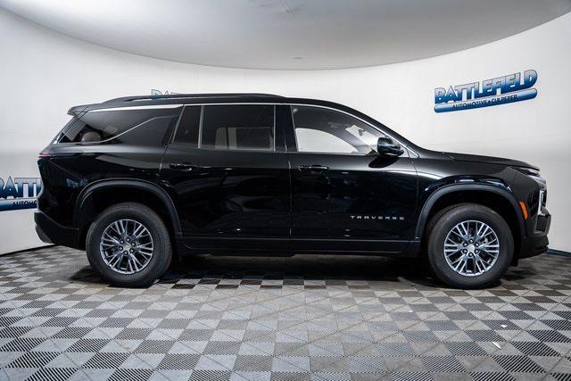 new 2025 Chevrolet Traverse car, priced at $41,995