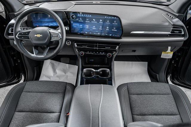 new 2025 Chevrolet Traverse car, priced at $41,995