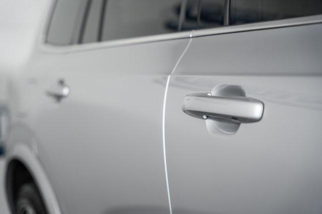 used 2021 Volvo XC90 Recharge Plug-In Hybrid car, priced at $37,359
