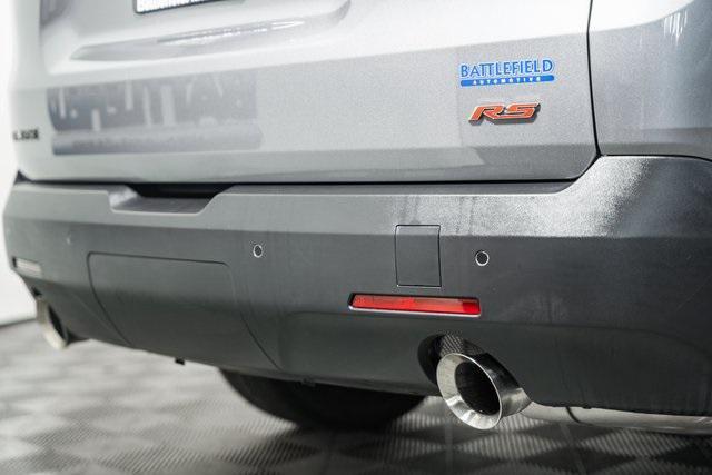 used 2023 Chevrolet Traverse car, priced at $36,995