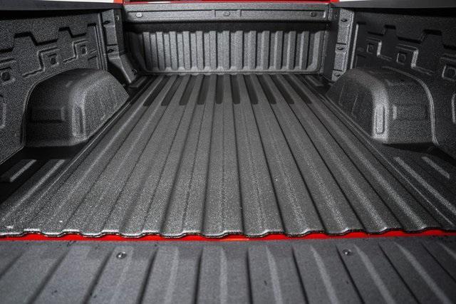 new 2025 Chevrolet Silverado 1500 car, priced at $42,995