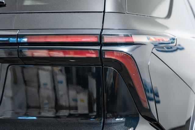 new 2025 Chevrolet Traverse car, priced at $43,995