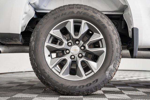 new 2025 Chevrolet Silverado 1500 car, priced at $43,933