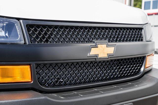 new 2025 Chevrolet Express 3500 car, priced at $49,970
