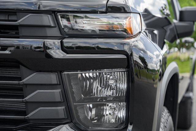 new 2025 Chevrolet Silverado 2500 car, priced at $55,559