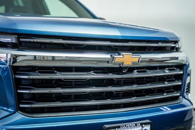 new 2026 Chevrolet Traverse car, priced at $44,940