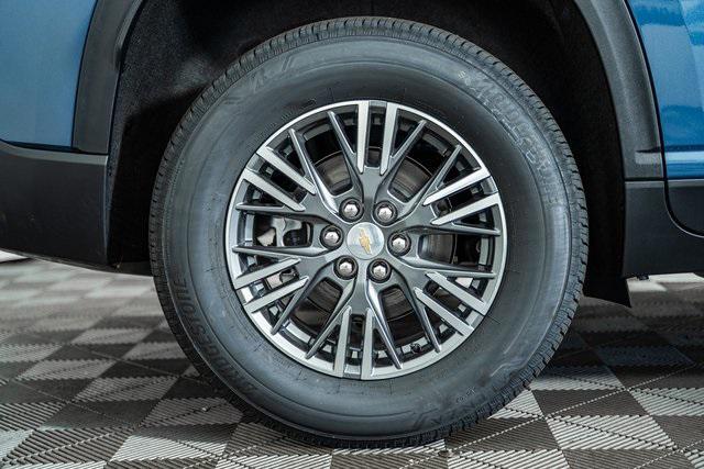 new 2026 Chevrolet Traverse car, priced at $44,940