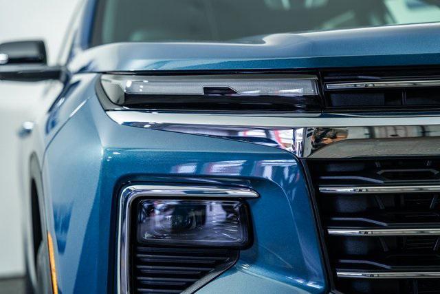 new 2026 Chevrolet Traverse car, priced at $44,940