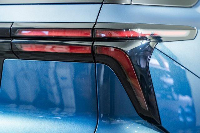 new 2026 Chevrolet Traverse car, priced at $44,940