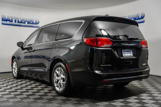 used 2018 Chrysler Pacifica car, priced at $9,500