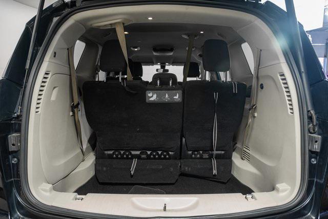 used 2018 Chrysler Pacifica car, priced at $9,500