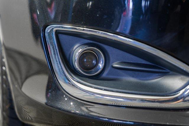 used 2018 Chrysler Pacifica car, priced at $9,500