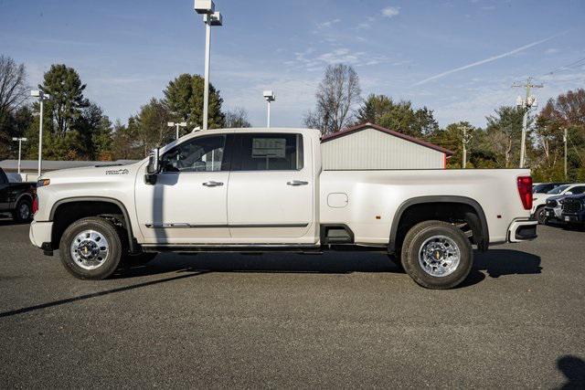 new 2025 Chevrolet Silverado 3500 car, priced at $89,160