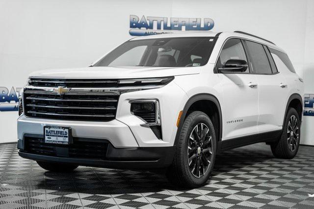 new 2025 Chevrolet Traverse car, priced at $45,459
