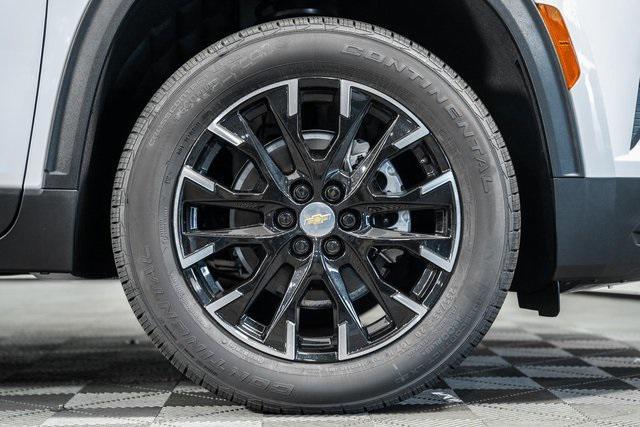 new 2025 Chevrolet Traverse car, priced at $45,459