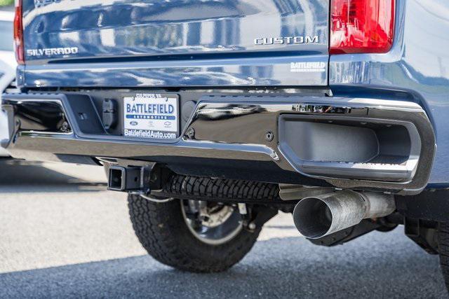new 2025 Chevrolet Silverado 2500 car, priced at $59,995