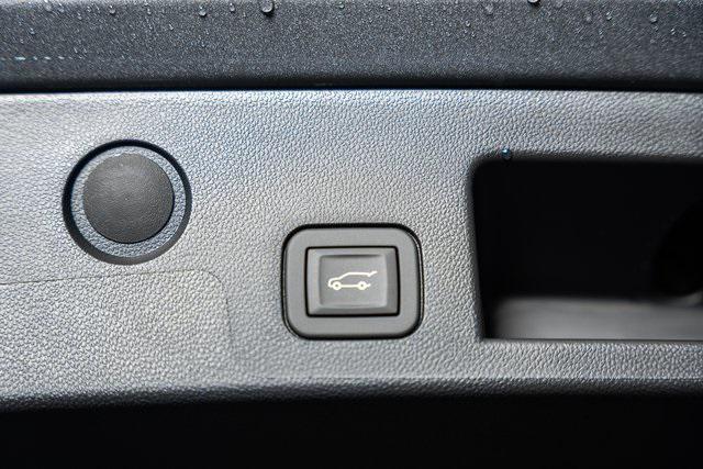 new 2026 Chevrolet Equinox car, priced at $31,355