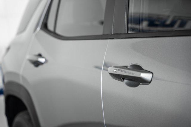 new 2026 Chevrolet Equinox car, priced at $31,355